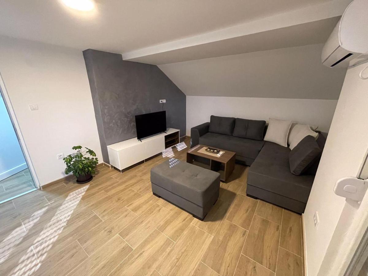 Apartman Ambijent Аранджеловац Екстер'єр фото